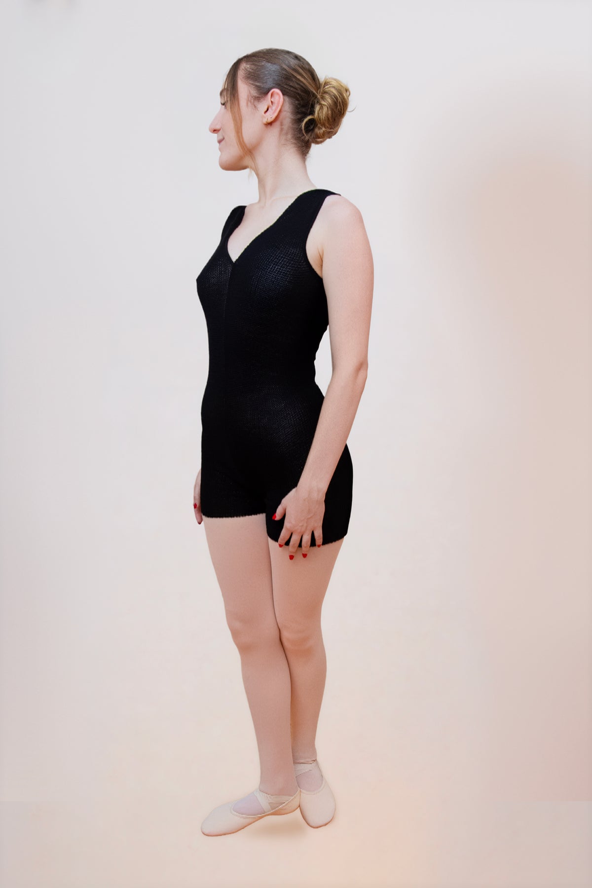 Mono de lana corto